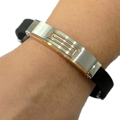 PULSEIRA PRETA COM APLICAÇÕES BICOLOR EM AÇO – D1799-6