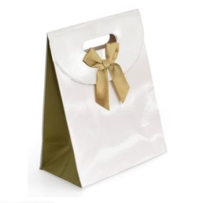 SACO BRANCO E DOURADO COM LAÇO